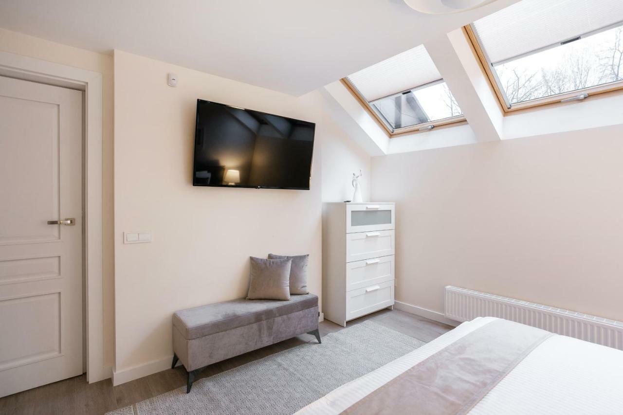 Luxury For Everyone - Hills Park Lux Apartments 1 Вильнюс Экстерьер фото